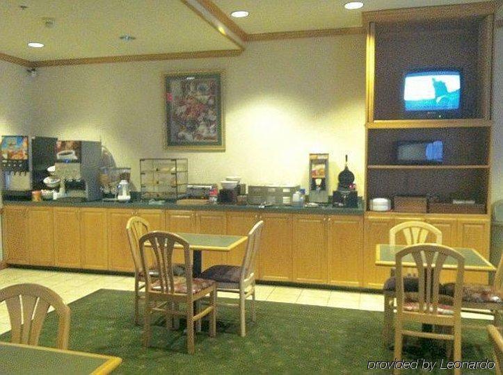 Lexington Inn & Suites Columbus-Polaris 외부 사진